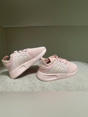 TODDLER GIRL ADIDAS SHOES